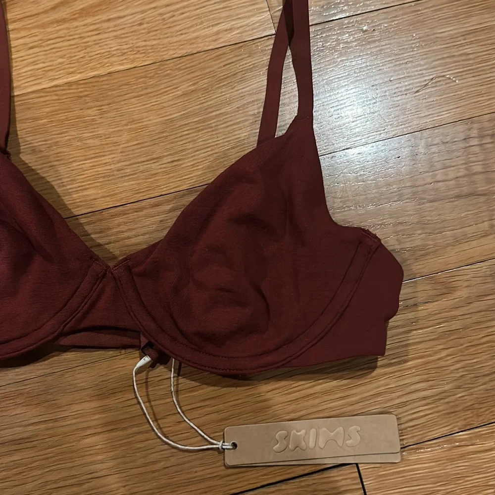 SKIMS Cotton Jersey T Shirt Bra in Sangria NEW - Picture 5 of 9
